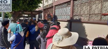 La autoridad educativa recuerda que no es necesario hacer filas /archivo LA PATRIA