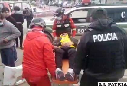 Un joven de 23 años acabó con algunas lesiones /LA PATRIA