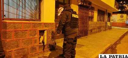 Personal de la Policía y Bomberos atendieron el caso /LA PATRIA