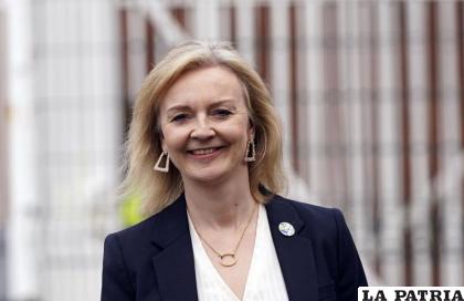 La secretaria de relaciones exteriores de Gran Bretaña Liz Truss /Steve Parsons /Pool vía AP