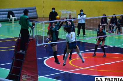 La U Católica sigue imparable en el torneo /LA PATRIA
