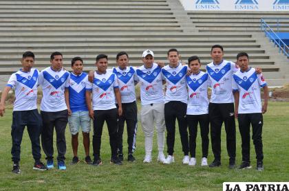 Los jugadores orureños que defendieron la V azul en este 2021 /LA PATRIA
