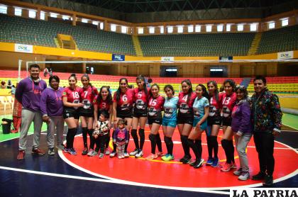 El cuadro orureño está en la Liga Superior del Voleibol Boliviano /LA PATRIA
