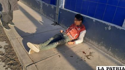 El hombre cayó al suelo y comenzó a convulsionar /LA PATRIA
