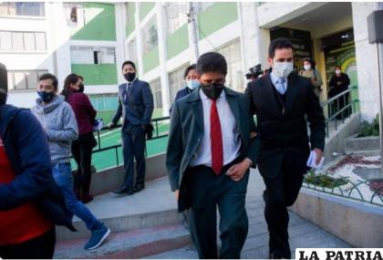 Fernando A., es conducido a oficinas de la Fiscalía de La Paz /EL DIA