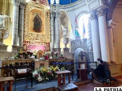 Primer Convite se celebrará con una misa  /LA PATRIA