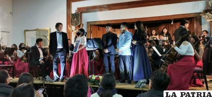 Entrega de reconocimiento a Vito Chambi /LA PATRIA