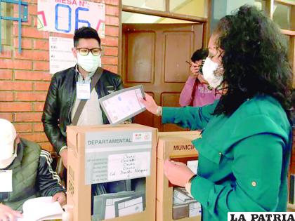 Este 2021 el departamento de Oruro y 33 de los gobiernos municipales estrenaron nuevas autoridades subnacionales, tras la contienda electoral del 7 de marzo.