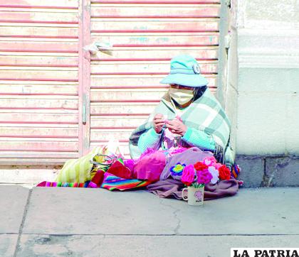 Muchos comerciantes aseguraron que las formalidades, generan más gasto que ganancias y que su oficio, en muchos casos, es temporal