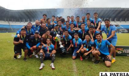 Integrantes del equipo de Blooming Sub-20 ahora representarán al país en Copa Libertadores /FBF