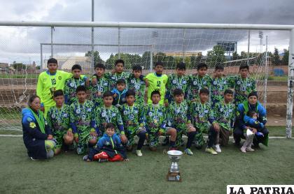 Quiroziñhos el nuevo monarca de la División Sub-13 /LA PATRIA