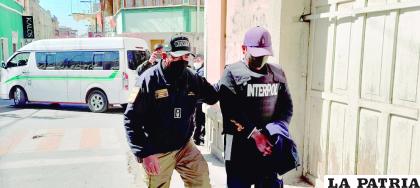Franklin Saavedra Espinoza fue extraditado por la Interpol 