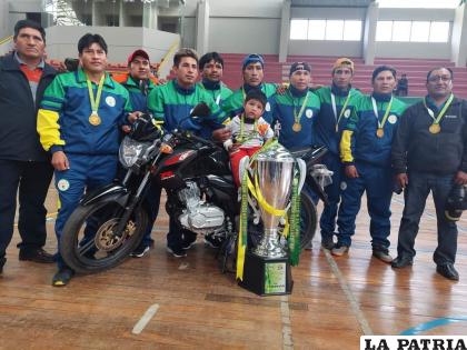 El elenco de Atocha se quedó con el título del torneo /Prensa Fencomin

