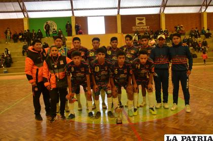 Zanca vendió cara su derrota y se quedó con el subcampeonato /LA PATRIA
