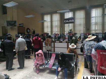 Población cumplió con el pago de sus impuestos 
/LA PATRIA
