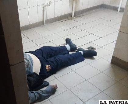 El hombre falleció en el baño del local /LA PATRIA