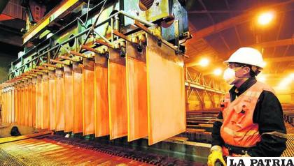 Chile es el mayor productor de cobre en el mundo 
/ rumbominero.com