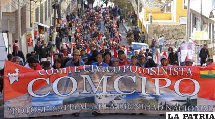 Una movilización convocada por Comcipo 
/Archivo LOS TIEMPOS