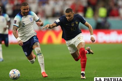Francia pudo salir airosa de su duelo ante los ingleses /afp.com
