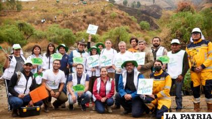 Voluntarios convocados por la campaña ??Sembrando Vida?/CORTESÍA
