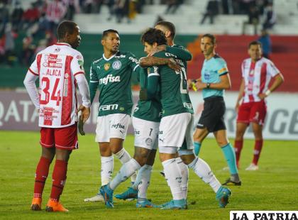 Independiente pagó derecho de piso, frente a Palmeiras perdió 8-1 en la ida y 5-0 en la vuelta /APG

