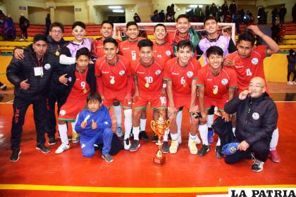 La Paz digno campeón del certamen nacional de futsal /LA PATRIA
