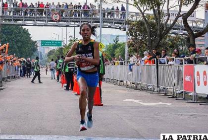 Luizaga una ganadora que promete en el atletismo /LA PATRIA

