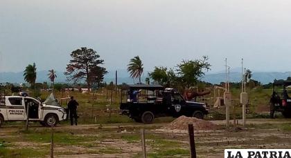 La Policía en los predios privados avasallados /LOBO DEL AIRE