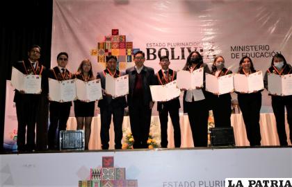El acto se realizó de forma conjunta en la Sede de Gobierno con presencia de autoridades nacionales /MIN.EDU.