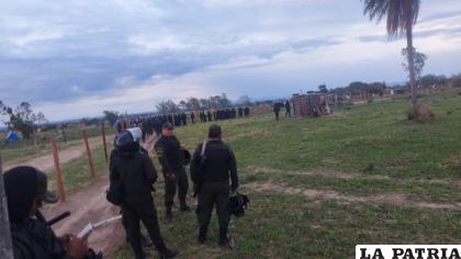 Presencia policial en las Lomas de Arena /Eduardo del Castillo - archivo
