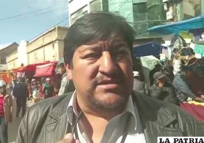JES?S CRUZ
??Lo que pedimos es diálogo, no queremos confrontación y hay soluciones técnicas como el traslado a una zona donde hay también la misma calidad de piedra. Nosotros como autoridades tenemos que hacer cumplir la ley del patrimonio, porque si no más adelante también nos llega las responsabilidades según normativas?.