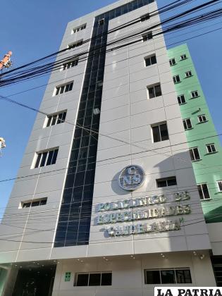 Se inauguró el moderno del Paise ??Candelaria? /LA PATRIA
