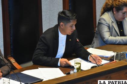 El senador Andrónico Rodríguez asume por tercera vez la presidencia de la Cámara Alta /APG