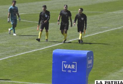 Aseguran que se debe incrementar la cantidad de árbitros VAR para el 2023 /APG