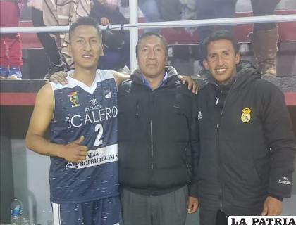 Alanes (izquierda) tuvo una buena campaña con Atómico Calero /LA PATRIA
