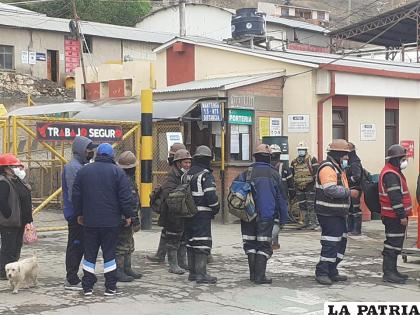 Las elecciones serán el siguiente viernes 6 de enero de 2023 
/EMISORA SINDICAL 16 DE MARZO MINA BOLÍVAR
