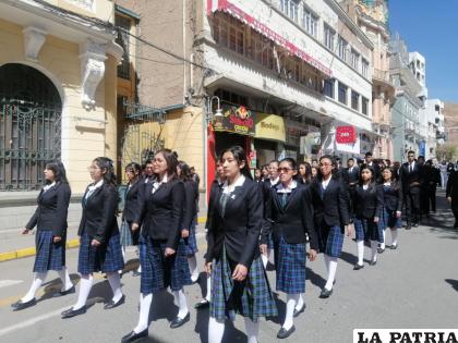 Bachilleres sobresalientes recibirán incentivo /LA PATRIA