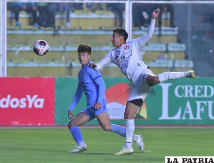 Bolívar sufrió para llegar a las semifinales /APG
