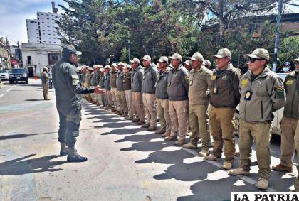 Policía ejecuta plan de operaciones ??Unidos por tu seguridad en Navidad y Año Nuevo? /Comando de Policía