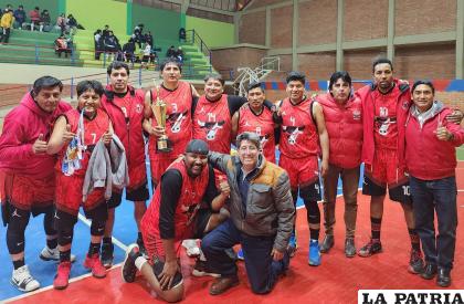 El conjunto de Físico Saracho en varones representará a Oruro en la categoría Maxi /LA PATRIA