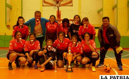 Gamea campeón invicto del torneo nacional de futsal /LA PATRIA