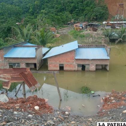 Casas bajo el agua, tras fuertes lluvias /Somos Tipuaneños