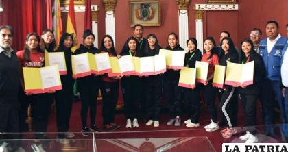 Importante reconocimiento para las integrantes de la U-17 /GAMO
