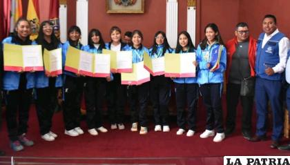 Las integrantes de la selección U-15 también fueron reconocidas /GAMO