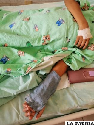Celeste requiere de inyectables necesarios para su recuperación /LA PATRIA