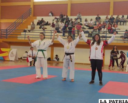 Colette Flores clasificó al torneo internacional en Brasil tras obtener el primer lugar en el nacional /LA PATRIA