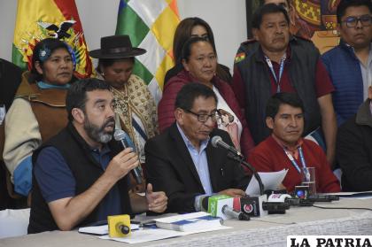 Las autoridades recalcaron la importancia de identificar posibles proyectos y financiamiento para mejorar el acceso al agua /APG